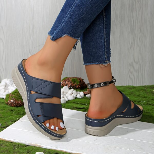 Fashionable, Trendy, And Comfortable Women'S Summer Slippers, Lightweight And Versatile Open-Toe Slippers, Solid Color Indoor And Outdoor Dual-Use Lazy Shoes, Women'S Shoes That Can Be Worn Continuously for 124 Festivals. - Image 5