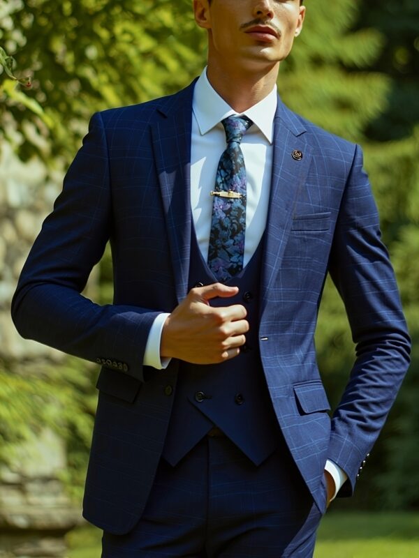 Men's Casual Suit Three-Piece Set - Image 2