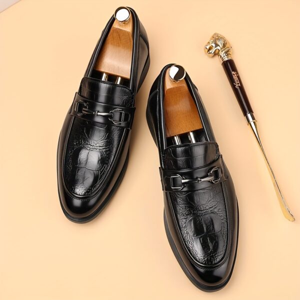 Men'S Stylish New Carved Business Formal Slip-On Loafers, Suitable for Office Parties And Daily Outings. - Image 5