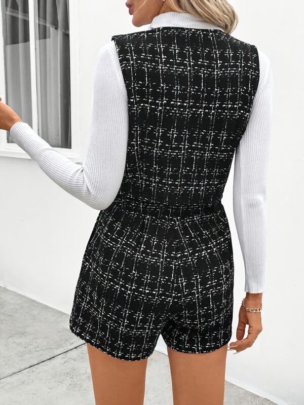 Stylish Oriented Women's Plaid Print Vest and Shorts Set - Image 5