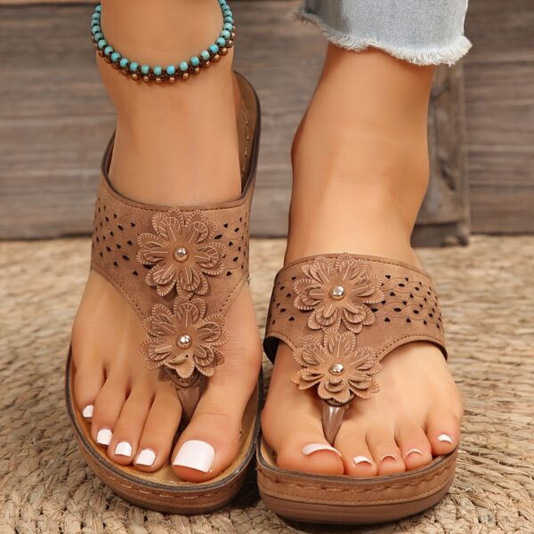 Women's Thick Sole Slippers - Image 2