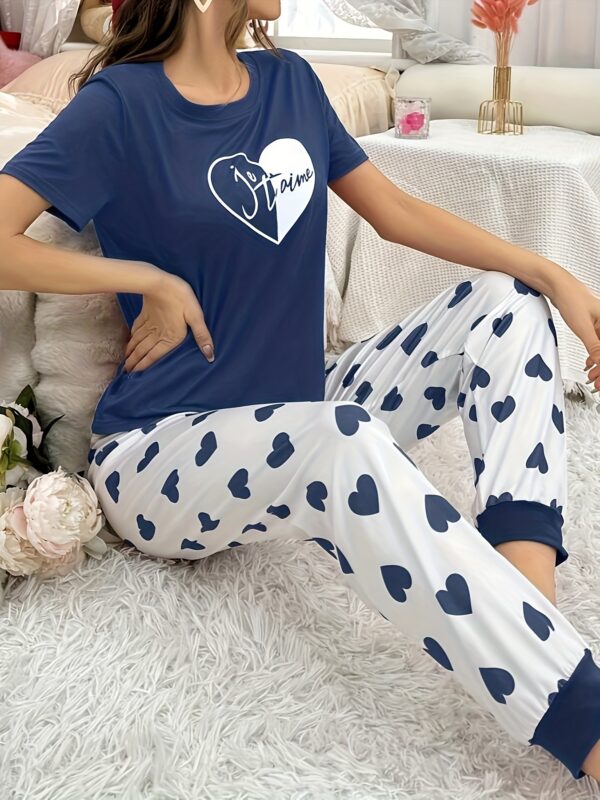 Women'S Valentine'S Day Elegant Heart Print Pajama Set, Short Sleeve Crew Neck Top and Long Heart Pattern Pants, Polyester Knit Fabric, 145gsm, Spring/Summer/Fall Casual Sleepwear