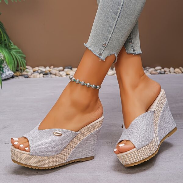 Stylish Women's Summer Slippers, Comfortable and Lightweight Indoor/Outdoor Slip-On Shoes, Perfect for All 69 Festive Occasions - Image 3
