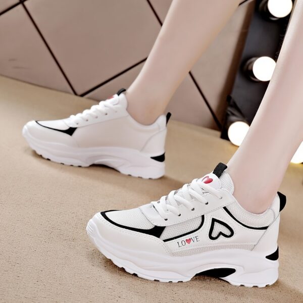 Breathable And Slip-Resistant Casual Sneakers For Women, Soft And Comfortable, Suitable For Spring And Autumn - Image 3