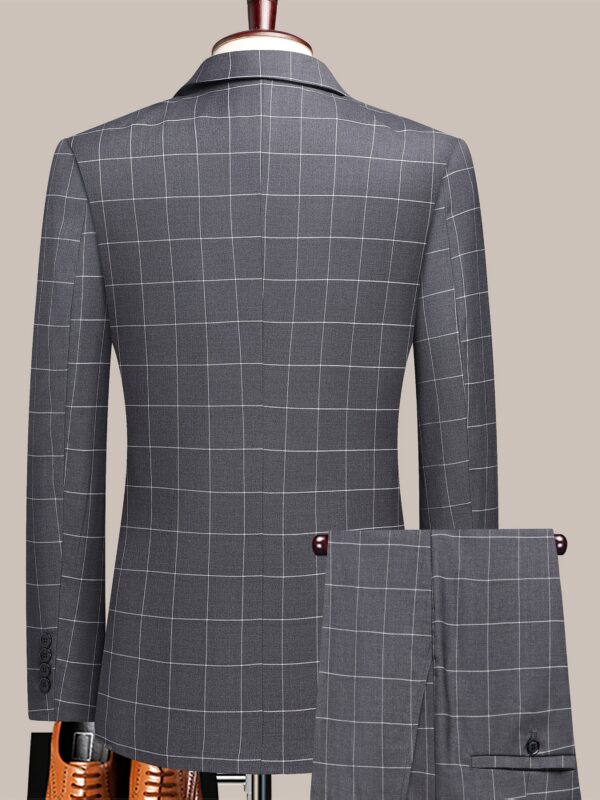 Latest Men's Suit: Checkered Double-Breasted Slim Fit Business Casual Two-Piece Set with Notch Lapel, Striped Design, Four-Button Style, Necklace Decoration for Spring/Autumn/Winter - Image 5