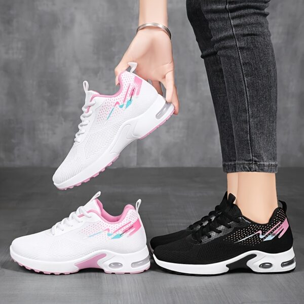 Women's lightweight and breathable knitted sports shoes with air cushion, made of soft and highly elastic fabric, comfortable for casual outdoor wear in all seasons. Women's sports shoes are suitable for wearing in all four seasons - Image 3