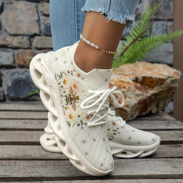 [Allseason Style] Women's Breathable Knit Sneakers - Casual Lace-Up Sneakers with Floral & Star Pattern, Lightweight Low-Top Design, EVA Sole, Fabric Upper, All-Season Comfort for Casual Attire - Image 3