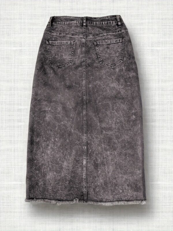 Women's High-Waisted Stretchy Fringe Hem Side Slit Denim Skirt - Mid-Length Sexy & Elegant Solid Grey Skirt for Spring Summer Fall, Machine Washable Casual to Dressy Outfits, High Waisted Skirt, Fall Fashion Wear, Comfortable Fit Denim, Casual Attire, Durable Material, Stylish Ladies - Image 6