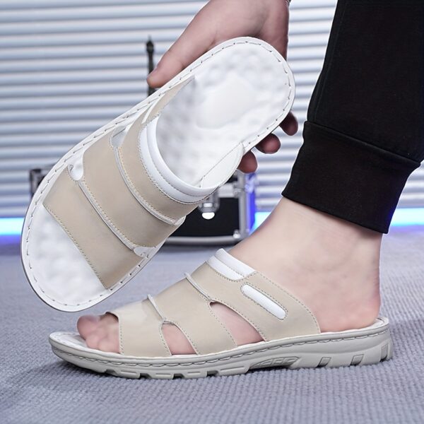 Men'S Stylish Summer Slippers with a Comfortable Thickness And Non-Slip Design.