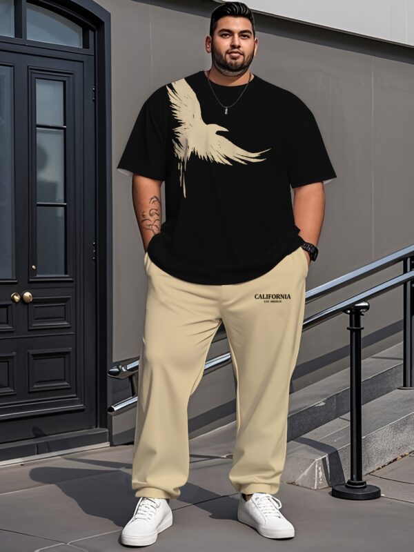 Two-Piece Set with Eagle Spread Wings Pattern Letter Print Short Sleeve Long Pants, Plus Size Men's Home Leisure Outdoor Sport Outfit, Comfortable Stretch Fabric, PLUS SIZE