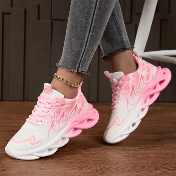 Women'S Breathable Lightweight Running Shoes - Fashion Gradient Design, Soft EVA Sole, Lace-Up Casual Sports Shoes, Mesh Upper, Suitable for All Seasons, Lightweight Running Shoes | Fashion Sports Shoes | Comfortable Fit - Image 4