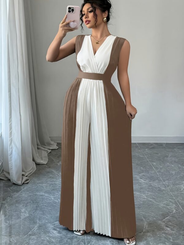 Elegant Two-Tone Pleated Jumpsuit - Sleeveless V-Neck, Long Length, Perfect for Night Outs & Casual Attire, Versatile Fashion | Stylish Jumpsuit | Elegant Jumpsuit - Image 3