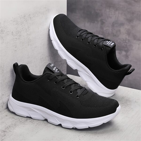 Men'S Sports Casual Minimalist Low Top Lace-Up Running Shoes, Breathable Soft Sole, Solid Color, Round Toe, EVA Sole, Fabric Upper and Inner, for Daily Casual Outdoor Wear