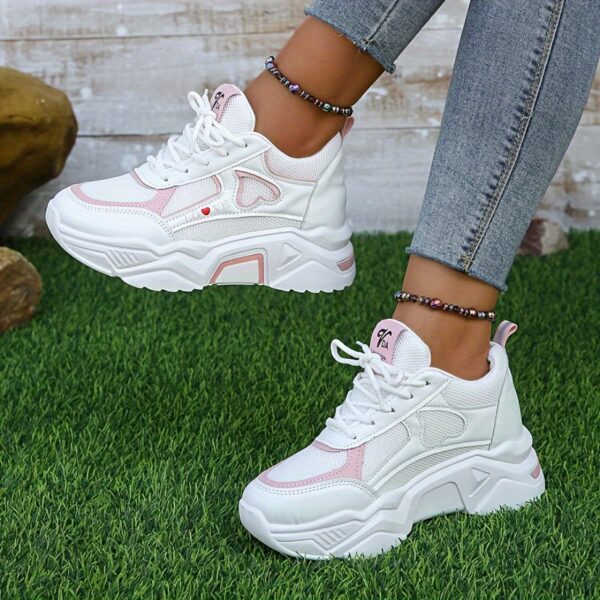 Women's Heart Patten Chunky Sneakers, Fashion Mesh Height Increasing Sports Shoes, Breathable Casual Outdoor Shoes - Image 2