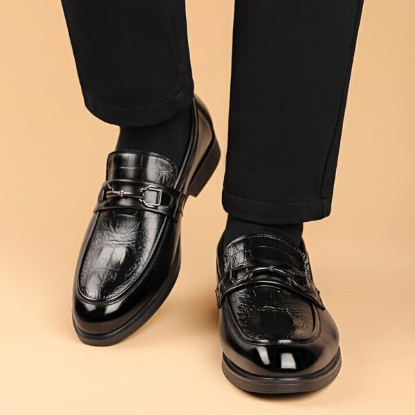 Men'S Stylish New Carved Business Formal Slip-On Loafers, Suitable for Office Parties And Daily Outings. - Image 10