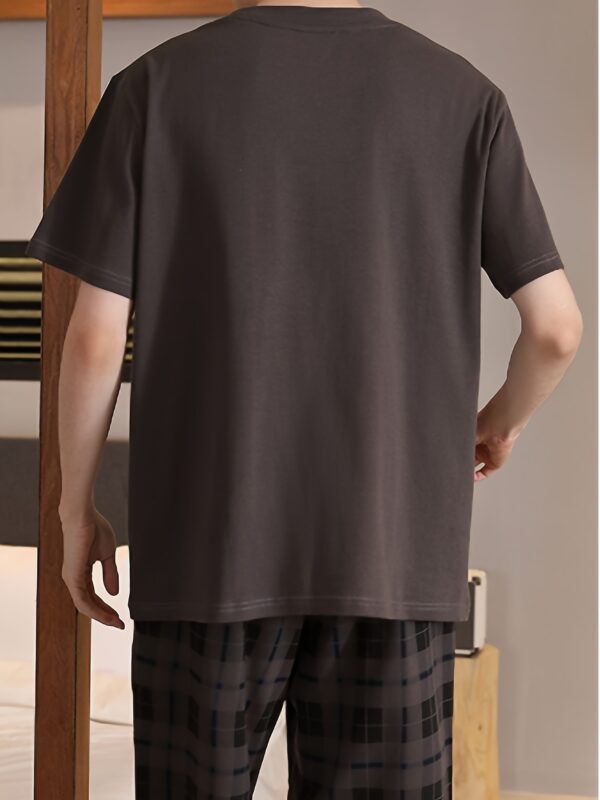 2pcs Men's high-end plaid pocket round neck short-sleeved and plaid shorts pajama set, comfortable and Light Beige-friendly, suitable for Men's casual home - Image 5