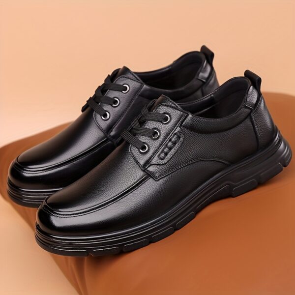 Men's classic penny loafers with traditional brogue stitching and comfortable thick soles, suitable for 11 occasions. Crafted from high-quality premium materials, they are an ideal choice for business office wear and professional events - Image 2