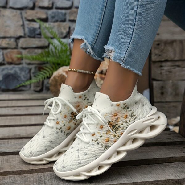 [Allseason Style] Women's Breathable Knit Sneakers - Casual Lace-Up Sneakers with Floral & Star Pattern, Lightweight Low-Top Design, EVA Sole, Fabric Upper, All-Season Comfort for Casual Attire - Image 2