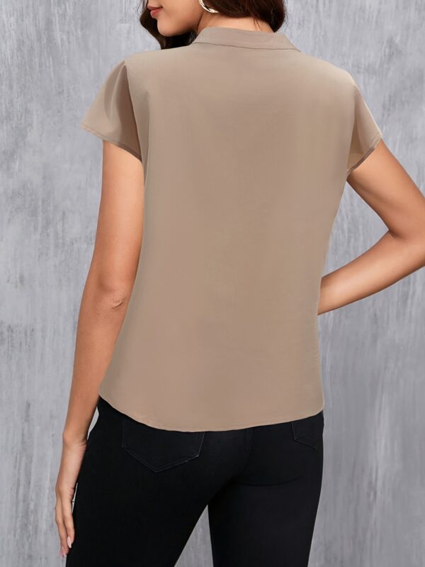 Women's Elegant Geometric Print Contrast Color Block Summer Shirt - Stand Collar Relaxed Fit Lightweight Non-See-Through Blouse for Casual & Office Wear, Short Sleeve Blouse, Versatile Top, Modern Fashion, Durable Material, Working Professionals - Image 2