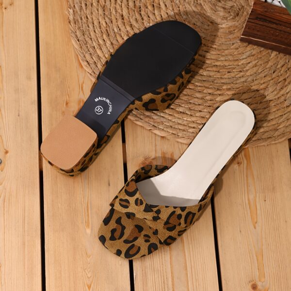 Simple Leopard Print Women'S Slippers - Image 6