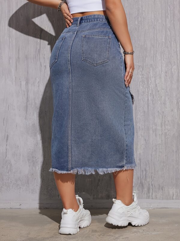 Women's Stylish Frayed Denim Midi Skirt - Casual Washed Blue with Tassel Detail, High-Waisted Bodycon Cut, Rayon/Polyester Blend, Perfect for Spring/Summer/Fall, Denim Skirt - Image 2