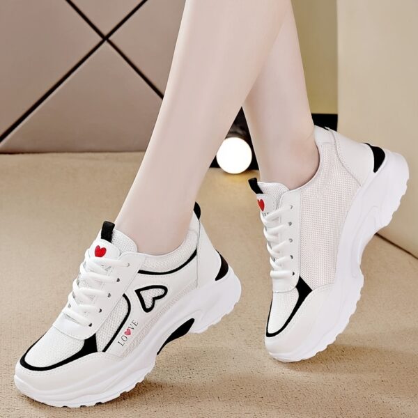 Breathable And Slip-Resistant Casual Sneakers For Women, Soft And Comfortable, Suitable For Spring And Autumn