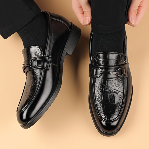 Men'S Stylish New Carved Business Formal Slip-On Loafers, Suitable for Office Parties And Daily Outings. - Image 8