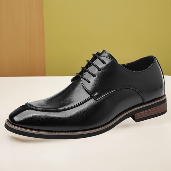 Luxurious Men's business derby shoes, stylish lace-up design, high-quality upper with anti-slip and durable rubber sole, handcrafted for a perfect fit, elegant appearance. Available in 11 sizes to suit all fits, breathable and long-lasting, ideal for daily office wear or formal events like weddings