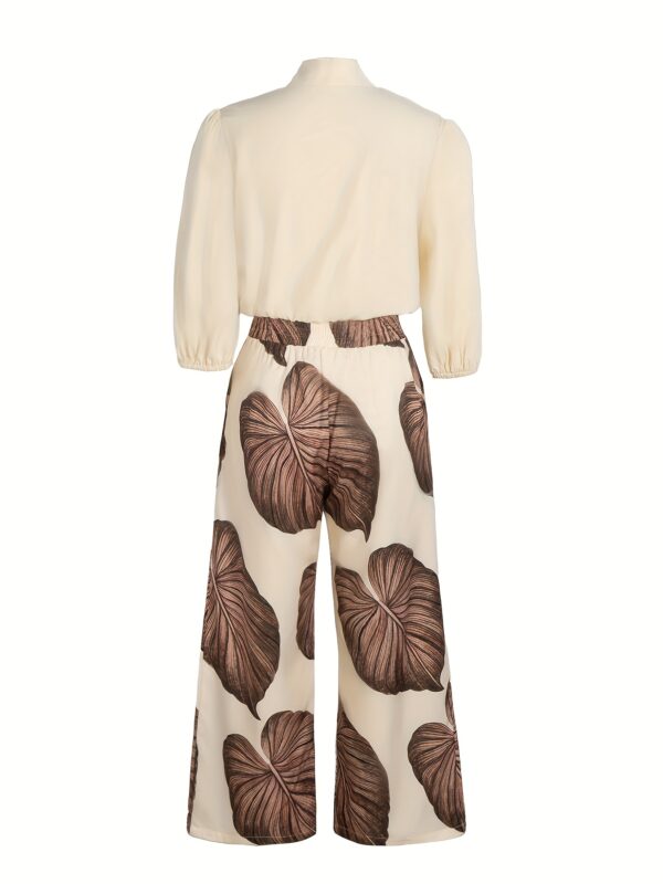 Women'S Stylish Elegant Two-Piece Set with a Solid Color Twist V-Neck Top and Floral Print Wide-Leg Pants. - Image 6