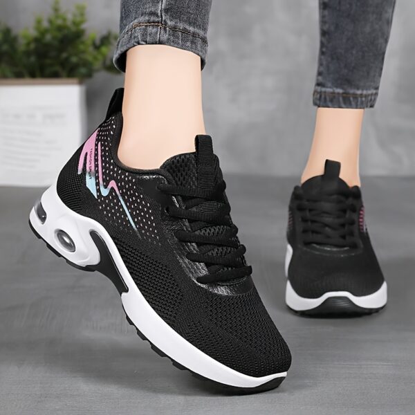 Women's lightweight and breathable knitted sports shoes with air cushion, made of soft and highly elastic fabric, comfortable for casual outdoor wear in all seasons. Women's sports shoes are suitable for wearing in all four seasons - Image 2
