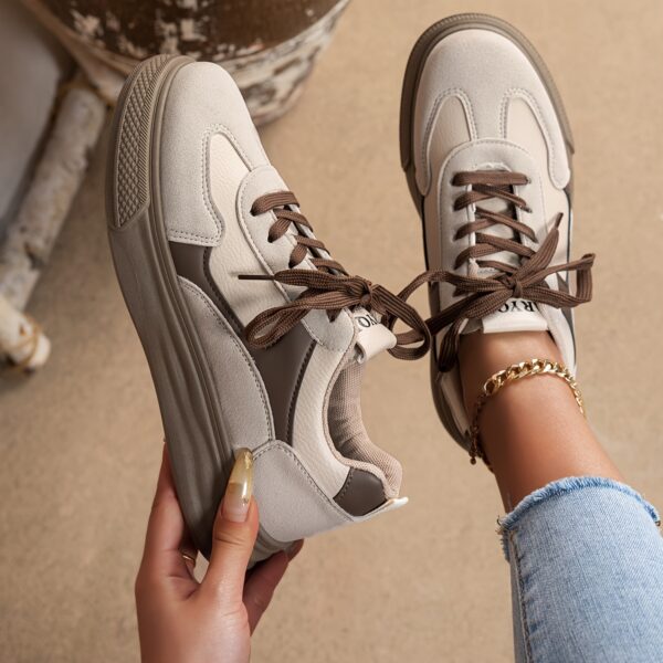 Women'S Fashion Sneakers 2025 New Thick Sole Versatile Casual Sports Shoes