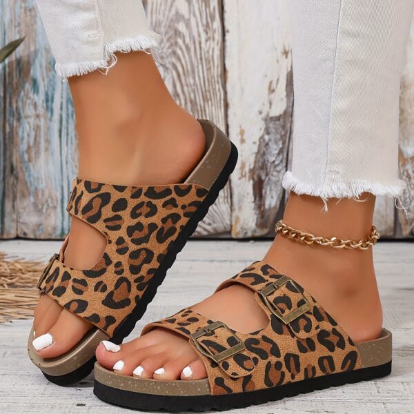 Ultra-Light Thickened Flat Soft Sole Beach Outdoor Home Slippers with Leopard Print - Image 5