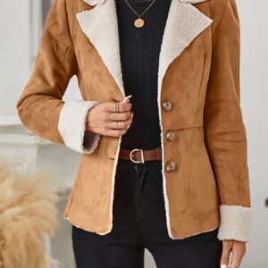 الجاكيت النسائي الفاخر لشتاء دافئ وأنيق: تصميم متعدد الاستخدامات