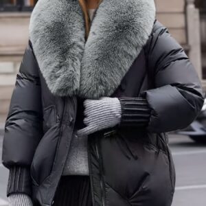 جاكيت شتوي نسائي قصير مبطن بالفرو الصناعي: دفء وأناقة لا تضاهى