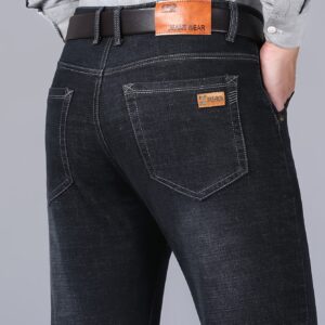 جينز الأناقة الخالدة: راحتك، ستايلك، كل يوم!