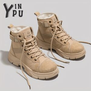 بوت الشتاء الفاخر: دفء، أناقة، وثبات لا يُضاهى