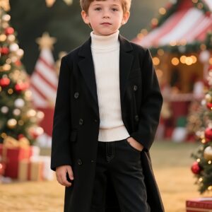 معطف الأمراء الصغار: دفء وأناقة تخطف الأنظار!