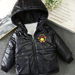 دفء وأناقة لأميرك الصغير: جاكيت الشتاء الكرتوني للأولاد!