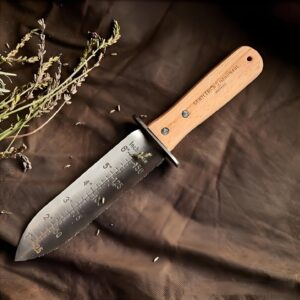 حديقة أحلامك بين يديك: أداة الحفر والتعشيب المتينة