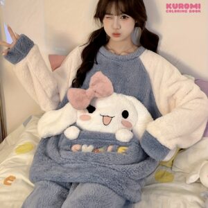 دفء الشتاء بلمسة ميلودي: طقم بيجامة المنزل المخملي المريح