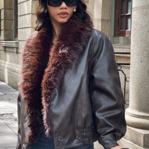 أناقة الخريف والشتاء: سترة الطيار النسائية الأنيقة بدون أكمام من الجلد الصناعي