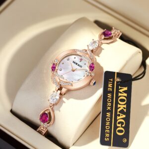 ساعة كوارتز نسائية فاخرة: أناقة بتصميم السمكة الكريستالي ومقاومة للماء 3ATM