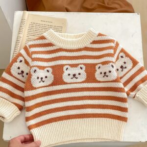 جديد الموسم: كنزة الدب الدافئة والأنيقة لصغارك!