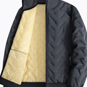 الدفء المطلق والأناقة العصرية: جاكيت الشتاء الرجالي الذي لا غنى عنه!