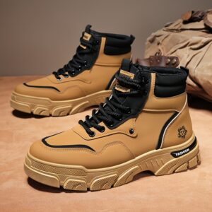 انطلق نحو الشتاء بثقة: حذاء رجالي عالي الرقبة للمغامرات والأناقة!