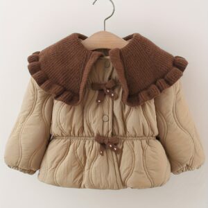 دفء لا يضاهى وأناقة ساحرة لصغيرتك هذا الشتاء!