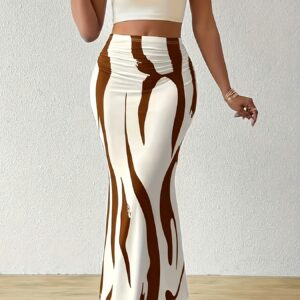 اكتشفي أناقة تنورة حورية البحر الراقية بخصر عالٍ وطبعة الزيبرا العصرية