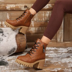 جاذبية لا تقاوم: بوت الكاحل البلاتفورم لخطوات واثقة