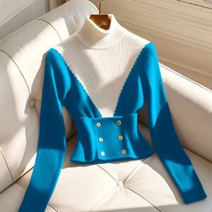 أناقة الخريف والشتاء: سترة نسائية فاخرة بتصميم كتل لونية وأزرار راقية