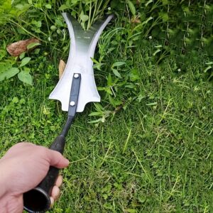 نقاء لا مثيل له لمساحاتك المائية: قاطع الأعشاب الفولاذي المتين!